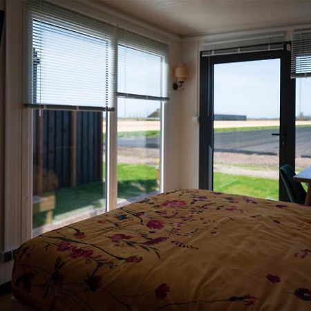 Bloem & Bed Bed and Breakfast 't Zand Buitenkant foto