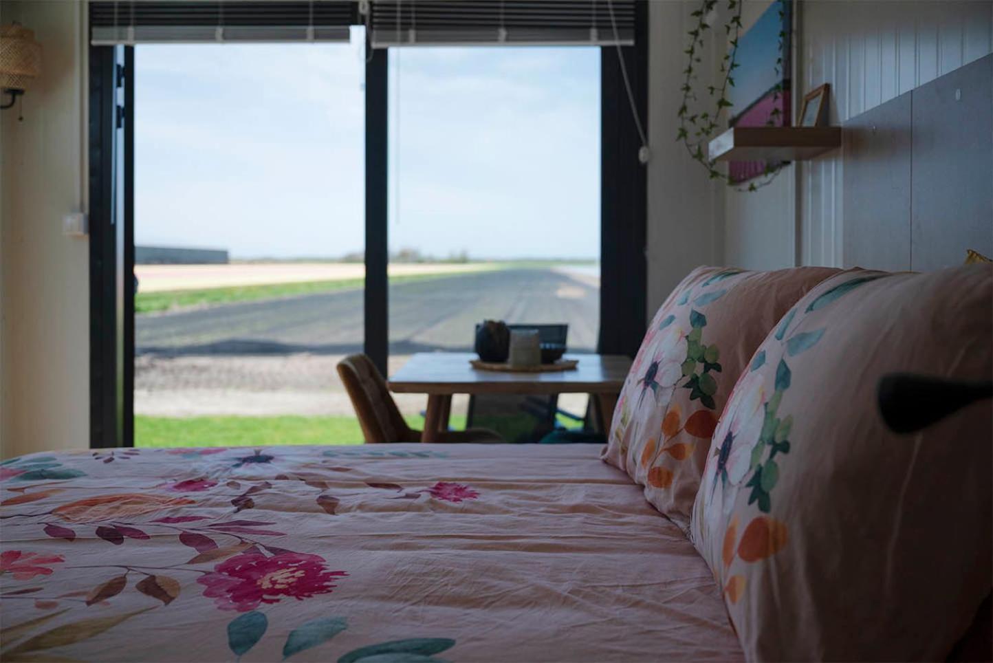 Bloem & Bed Bed and Breakfast 't Zand Buitenkant foto